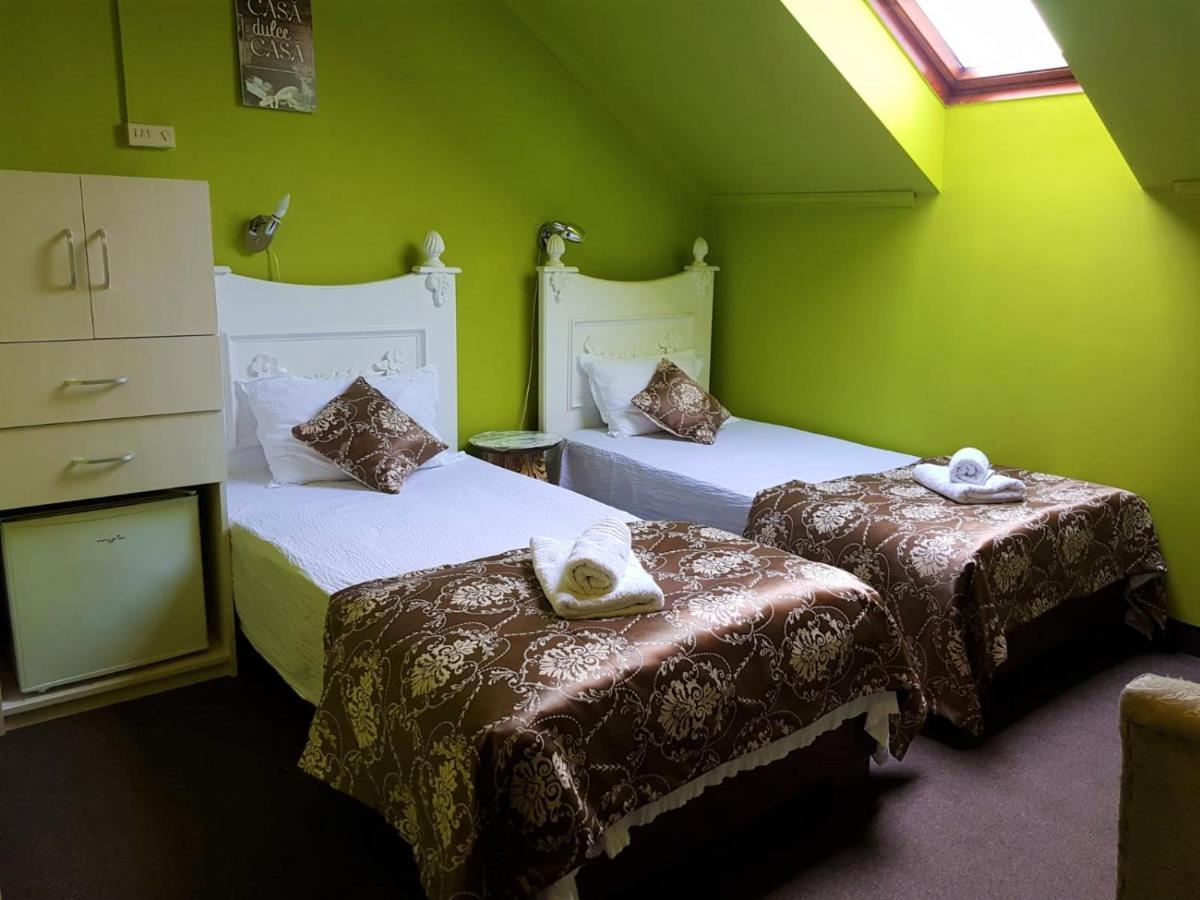Hotel Darosy Αράντ Εξωτερικό φωτογραφία
