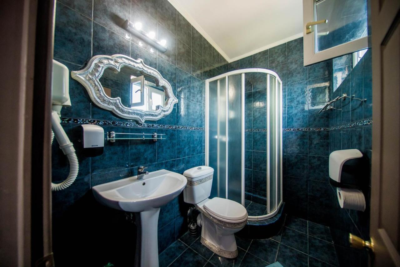 Hotel Darosy Αράντ Εξωτερικό φωτογραφία